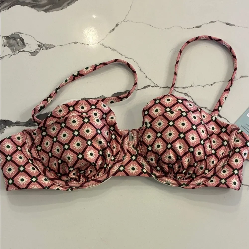 Shade & Shore Pink Floral Bikini Top 36 B